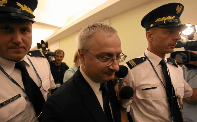 Bondaryk: Nie inwigilowaliśmy. Dziś ABW w sprawie KOD pewnie robi to, co my