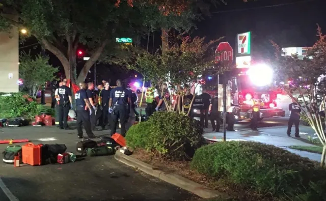 Media: Zamachowiec z Orlando rozważał atak na Disney World