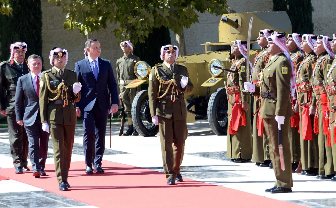9588896-prezydent-andrzej-duda-i-krol.jpg