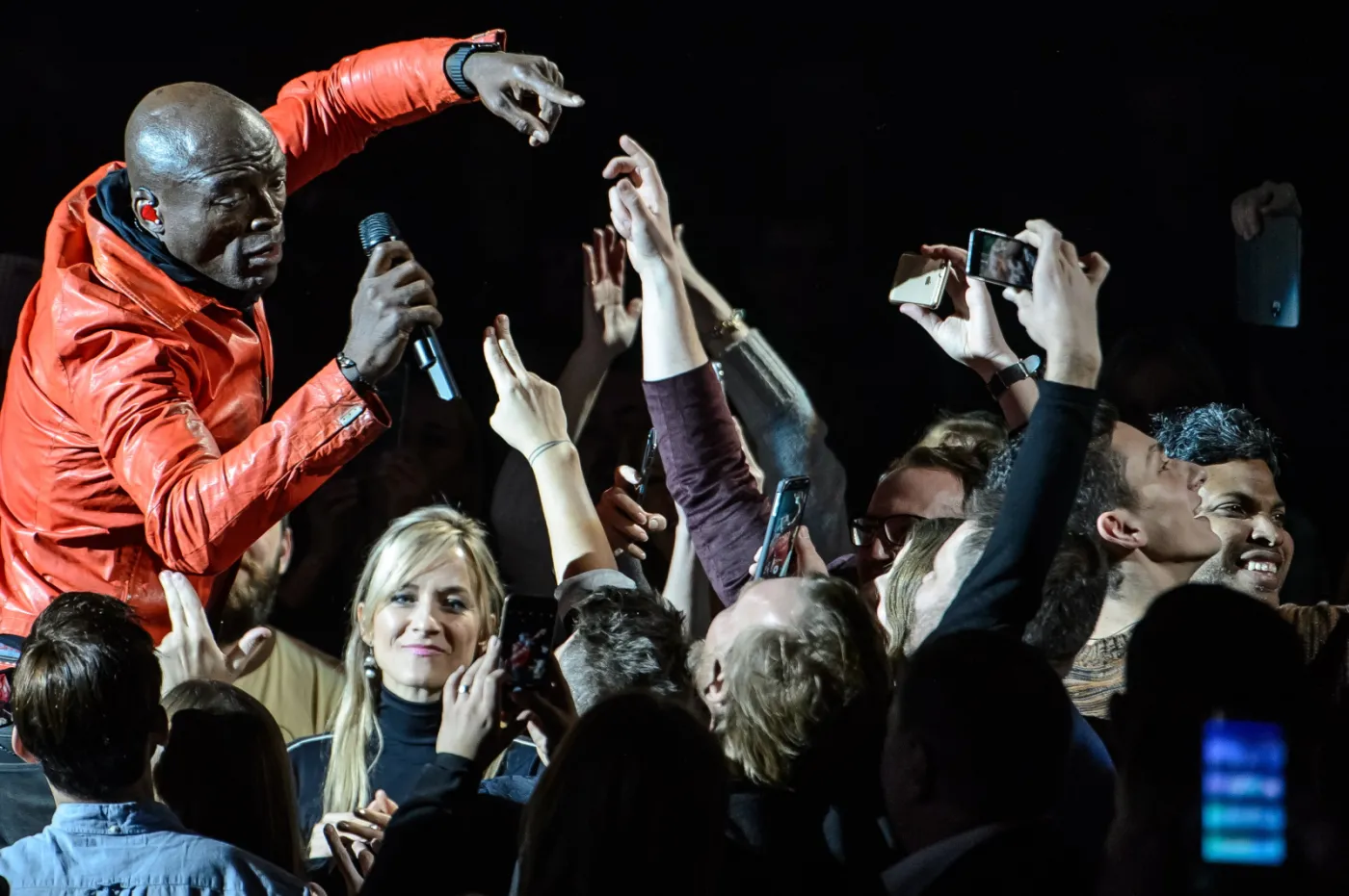 9609985-seal-dal-wspanialy-koncert-w.jpg