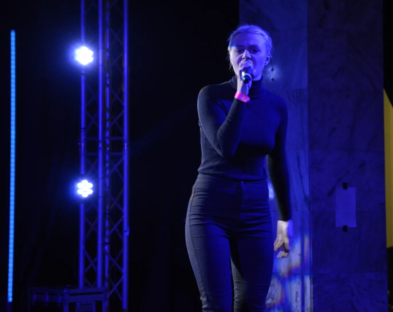 9651427-rosalie-koncert-na-targach-co.jpg