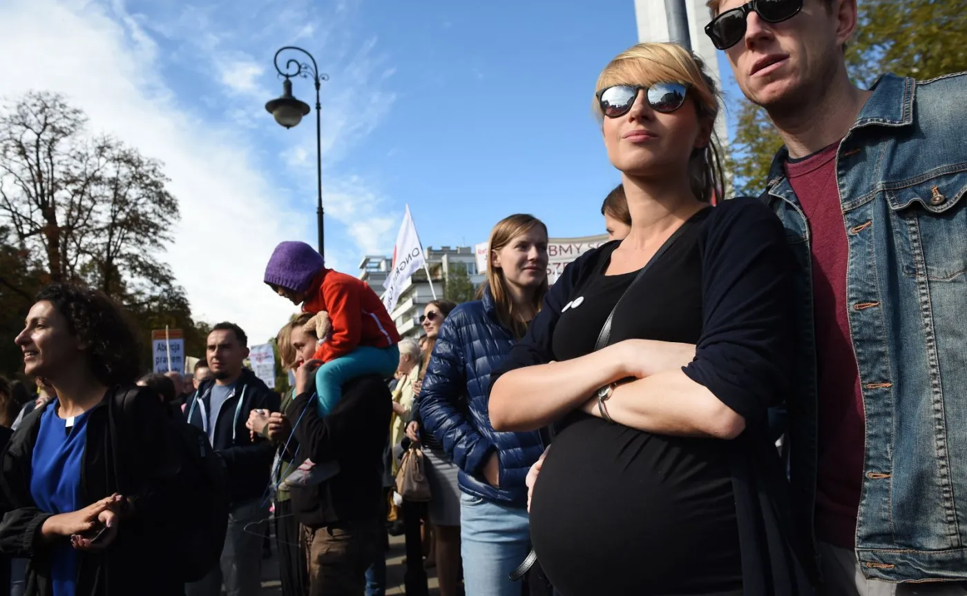 9454167-demonstracja-ani-kroku-dalej.jpg