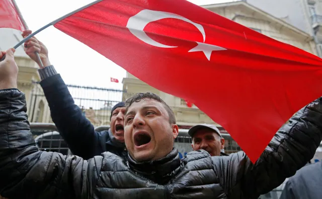 Zaostrza się kryzys dyplomatyczny. Szef MSZ Turcji atakuje: Holandia to stolica faszyzmu