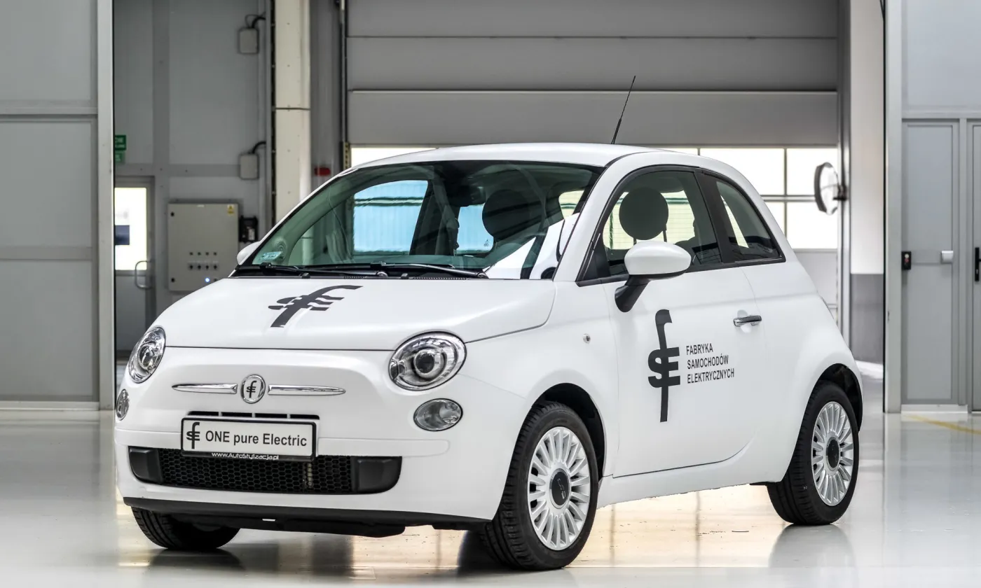 9997708-fse-01-samochod-elektryczny-z.jpg