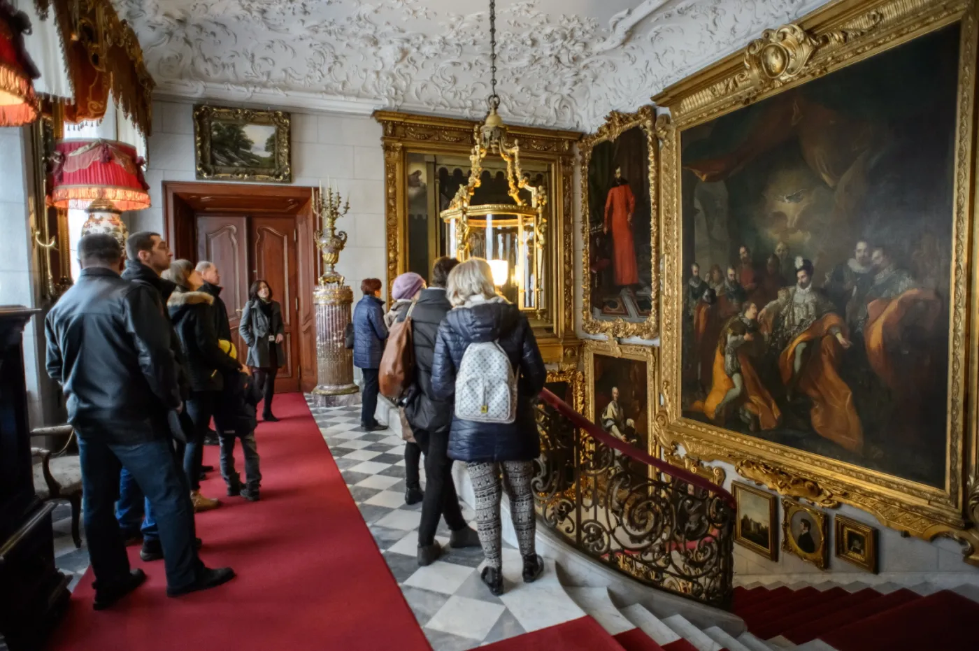 10004835-muzeum-zamoyskich-w-kozlowce.jpg