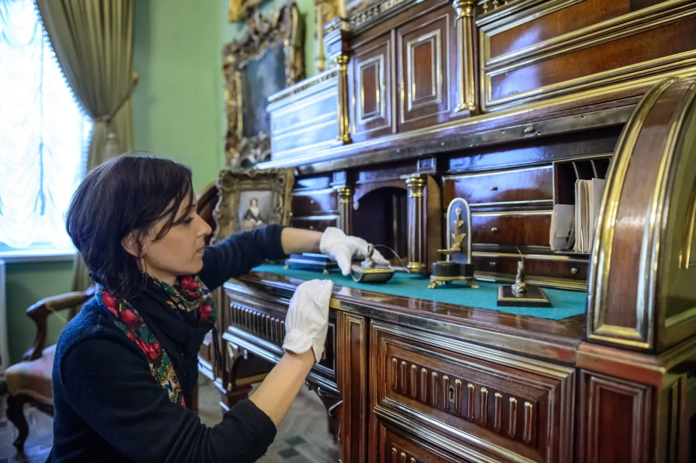 10004899-muzeum-zamoyskich-w-kozlowce.jpg