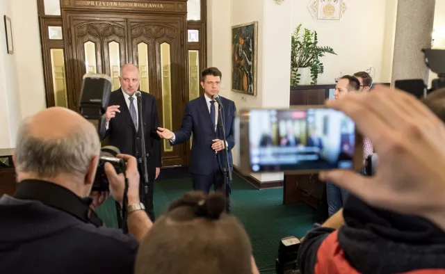 Koalicja Rafała Dutkiewicza i Nowoczesnej. "Zrobimy wszystko, żeby Wrocław nie był PiS-owski"