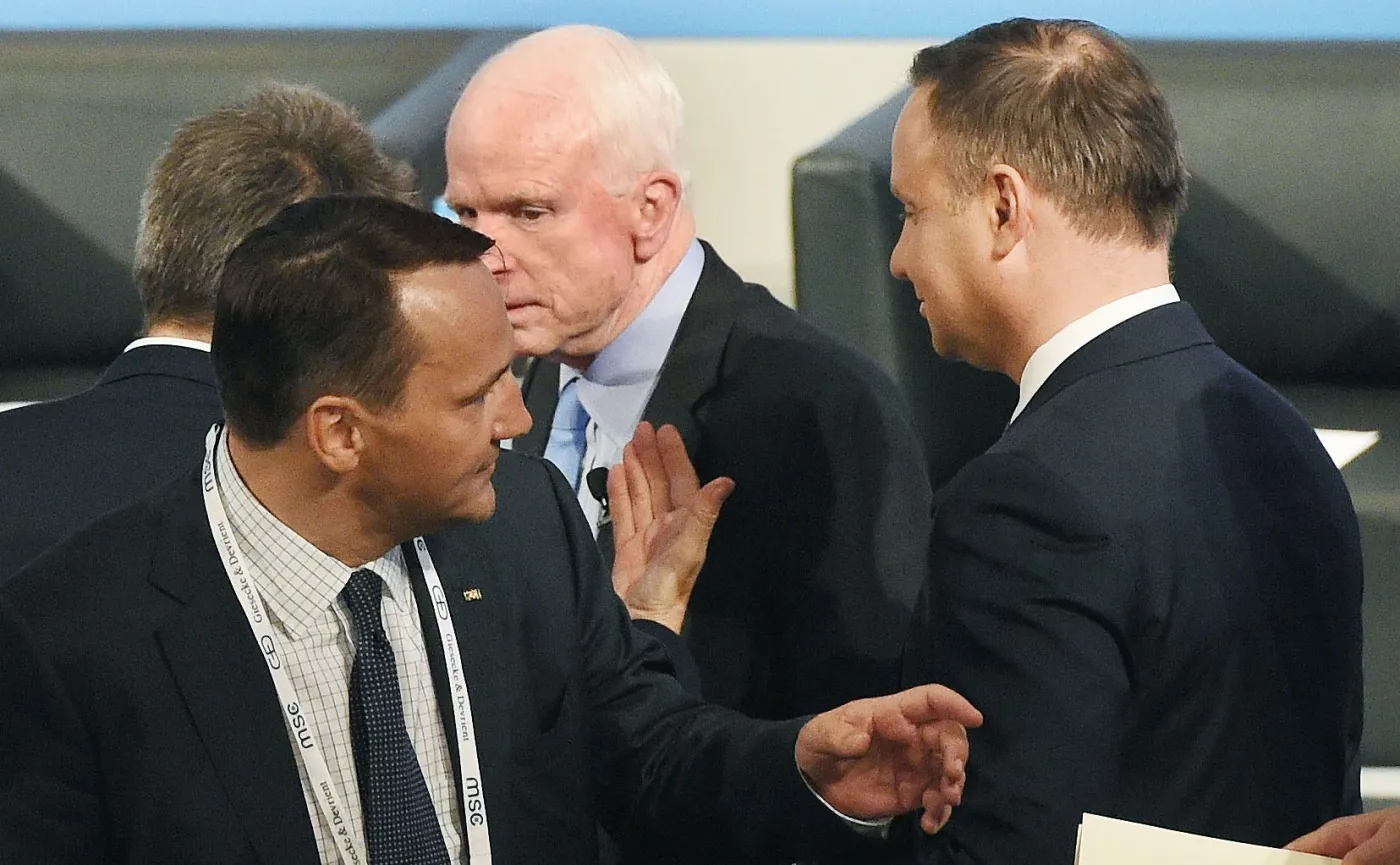 Radosław Sikorski, John McCain i prezydent Andrzej Duda
