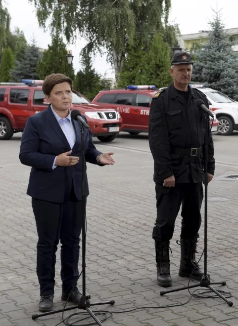 10386977-beata-szydlo-leszek-suski.jpg
