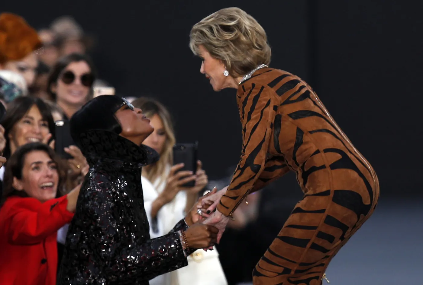 10472952-jane-fonda-i-naomi-campbell.jpg
