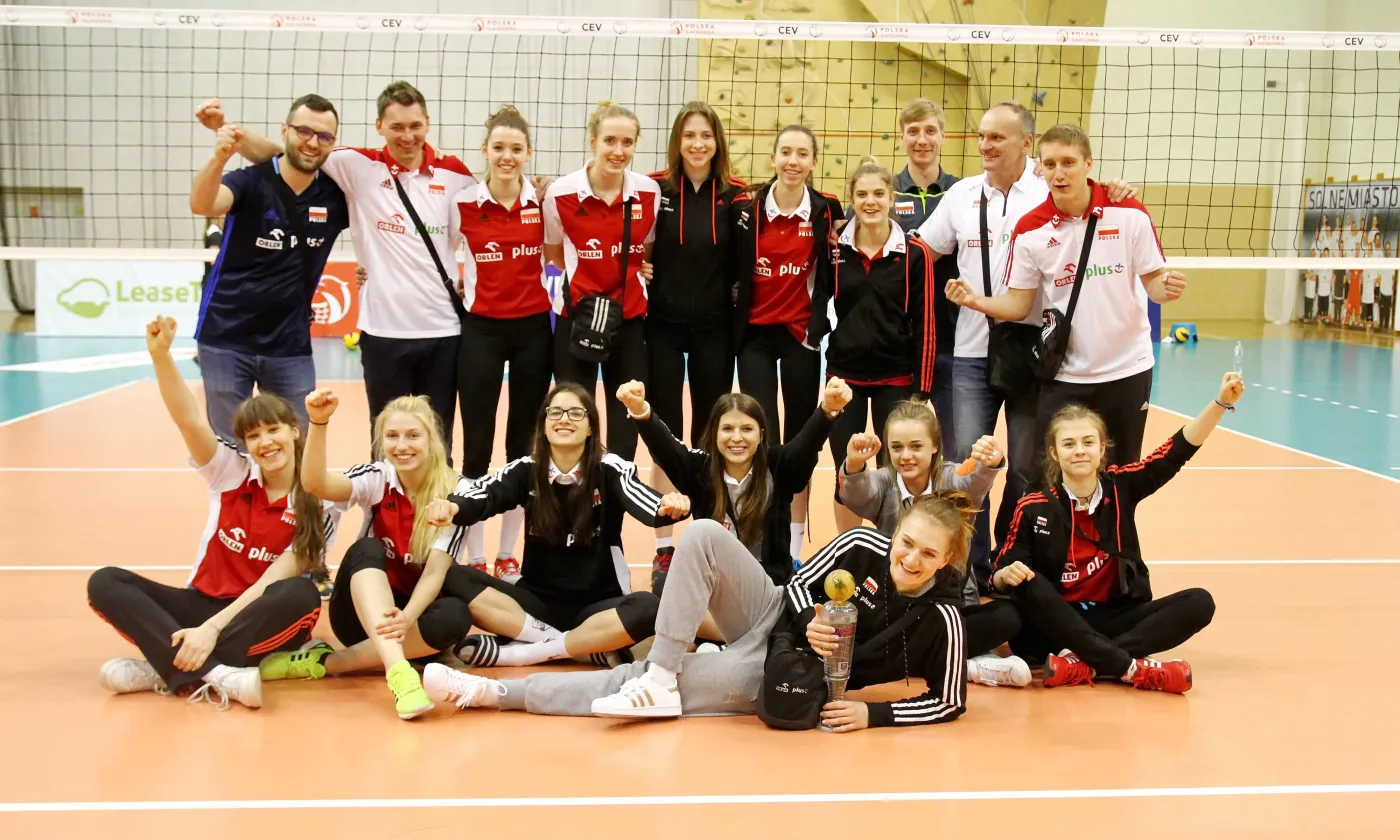 10171903-tesknicie-za-zlotkami-one.jpg