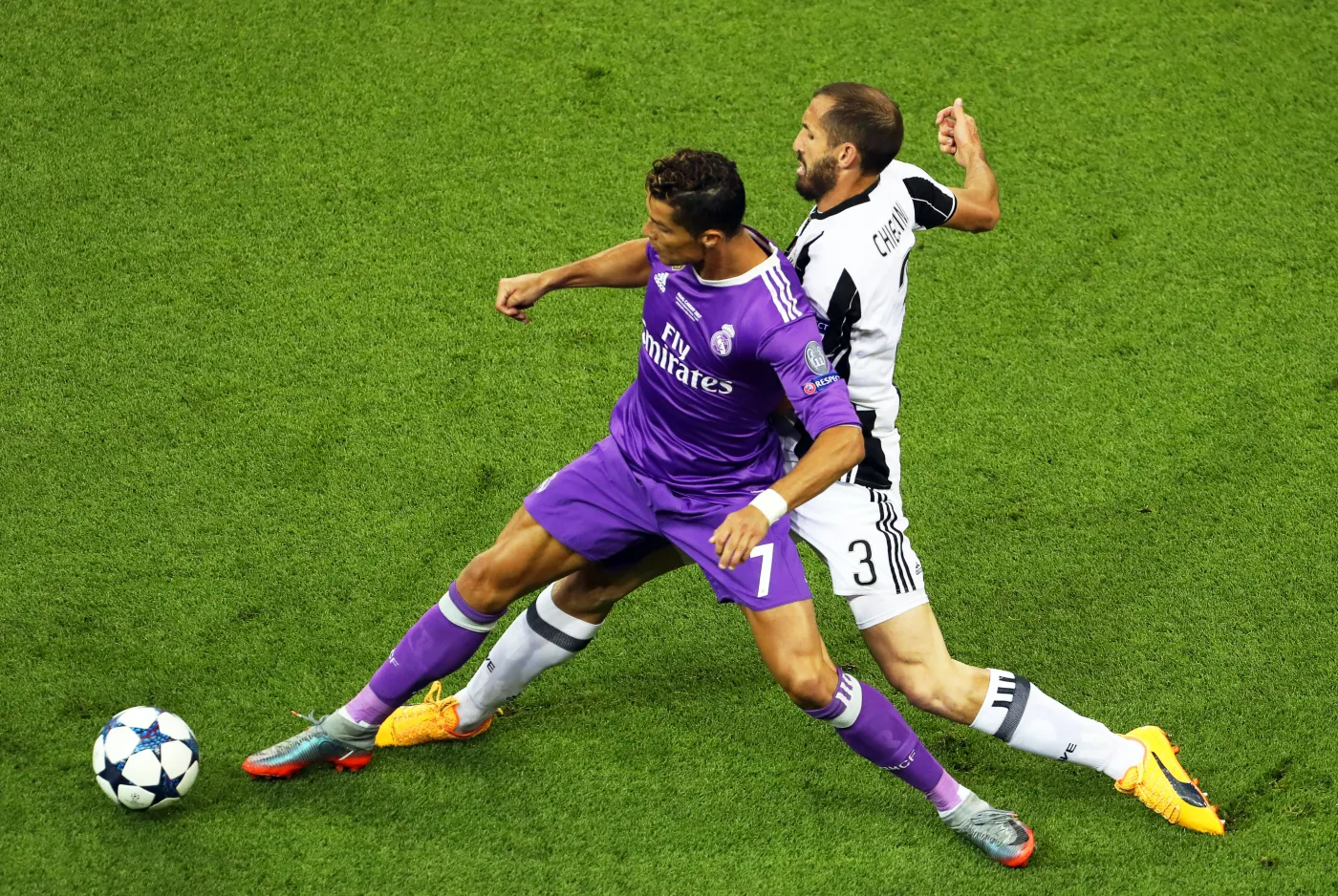 10207985-juventus-turyn-real-madryt.jpg