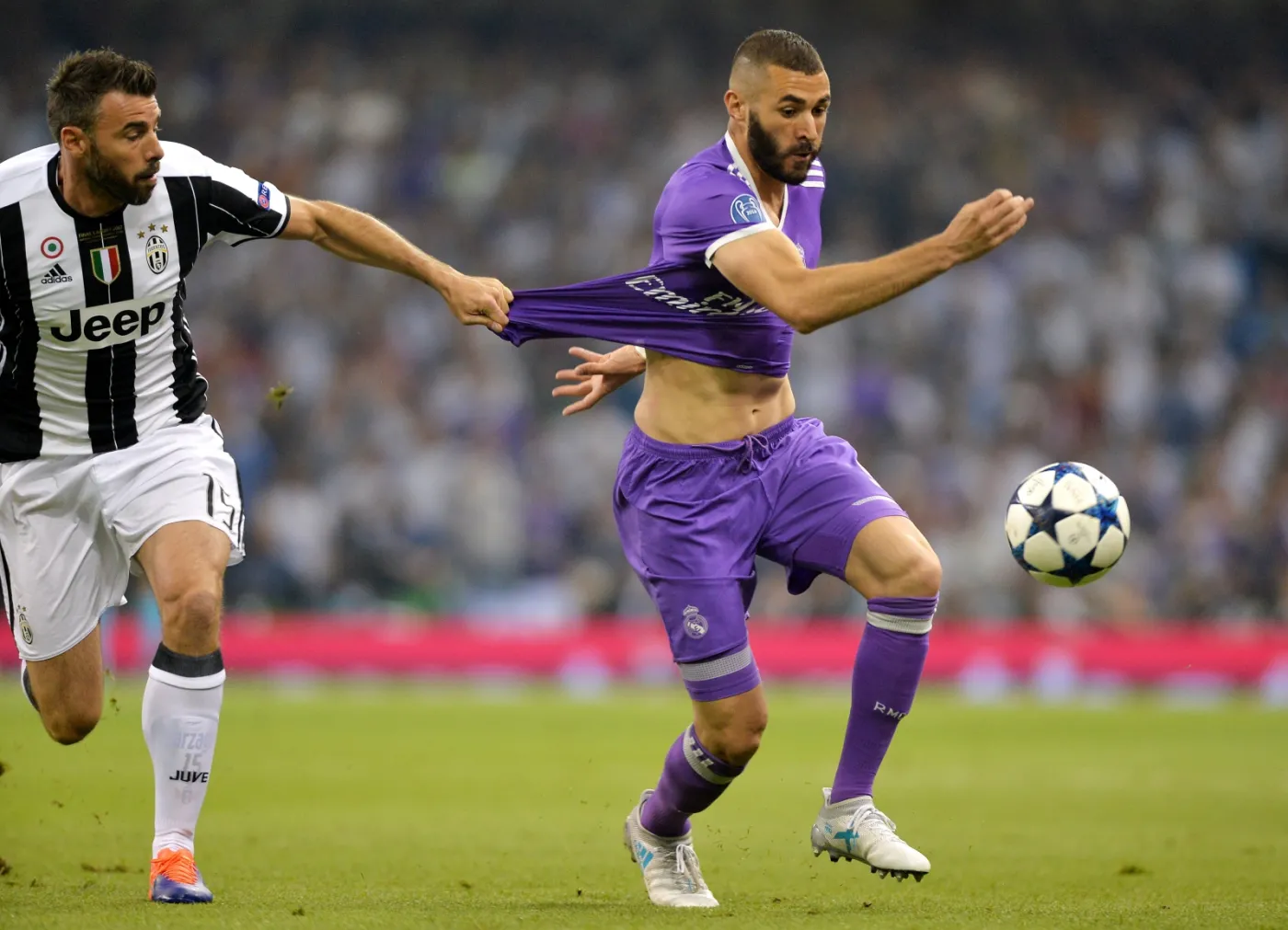 10208078-juventus-turyn-real-madryt.jpg