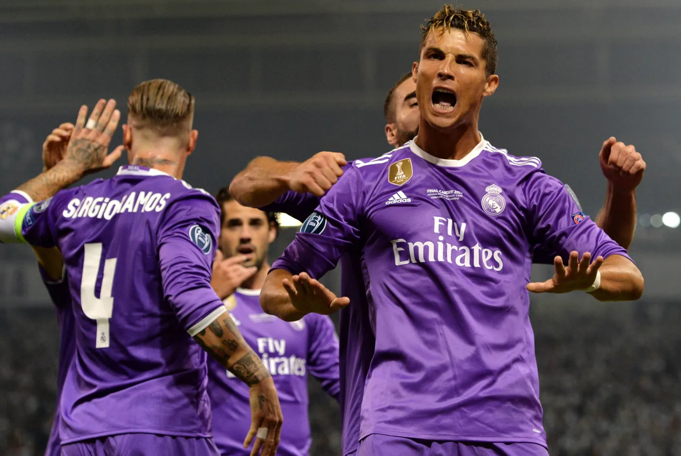 10208270-juventus-turyn-real-madryt.jpg