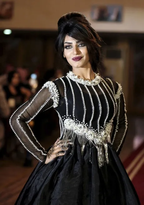10257789-pokaz-mody-garam-w-bagdadzie.jpg