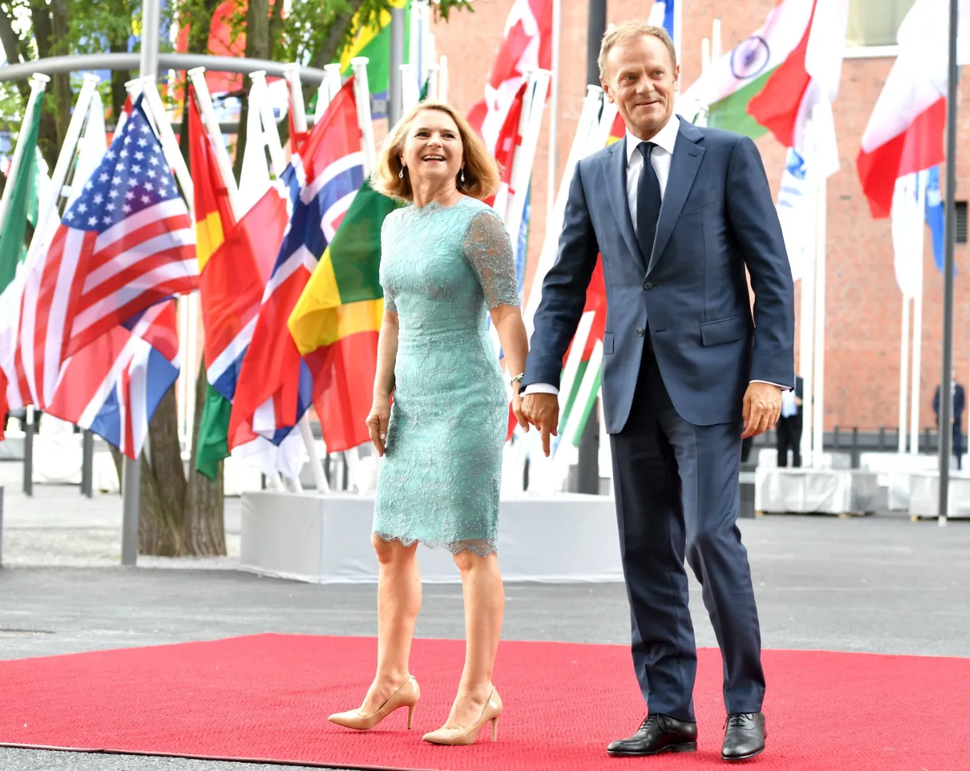 10296006-malgorzata-i-donald-tuskowie.jpg