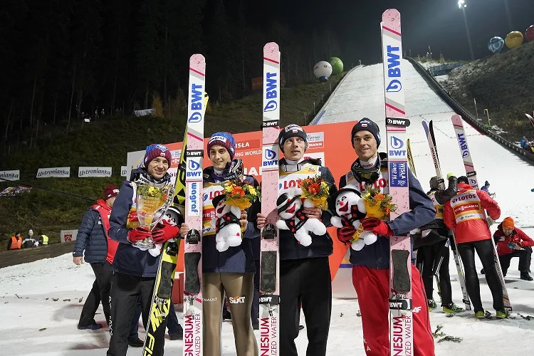 Maciej Kot, Kamil Stoch, Dawid Kubacki i Piotr Żyła