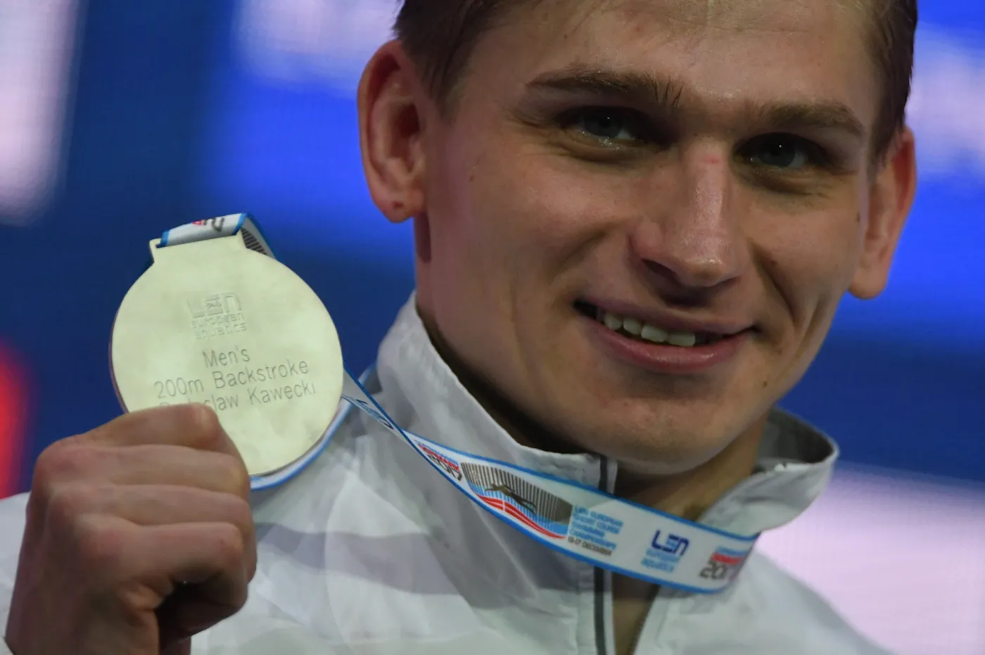 Radosław Kawęcki ze srebrnym medalem pływackich mistrzostw Europy na krótkim basenie