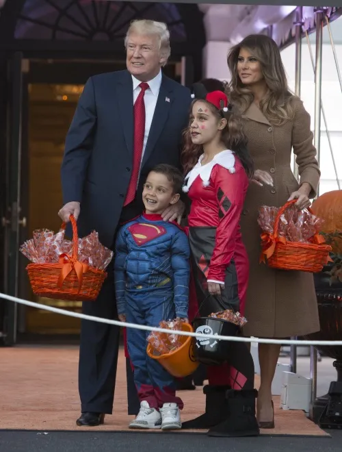 10543555-donald-trump-melania-trump.jpg