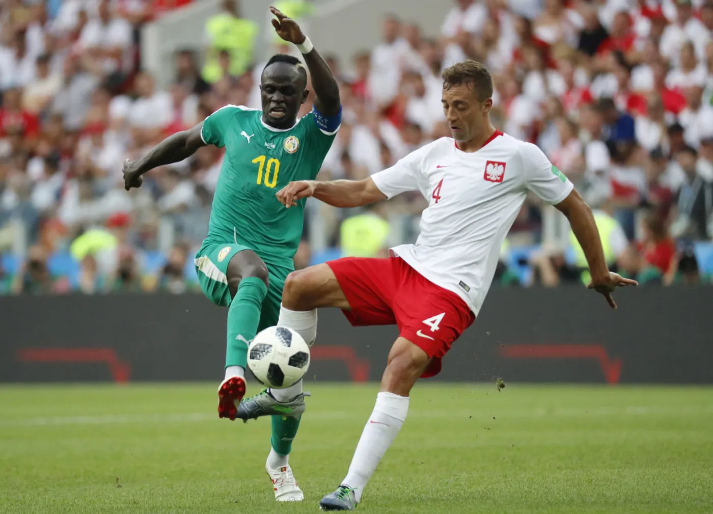 Sadio Mane i Thiago Cionek
