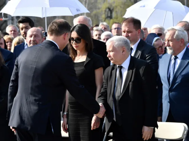 Skąd zmiana dotycząca kodeksu wyborczego? "PiS boi się u siebie rozłamu"