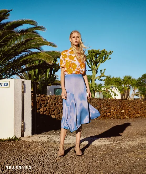 10918505-reserved-lookbook-lato-2018.jpg
