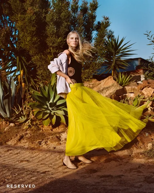 10918699-reserved-lookbook-lato-2018.jpg