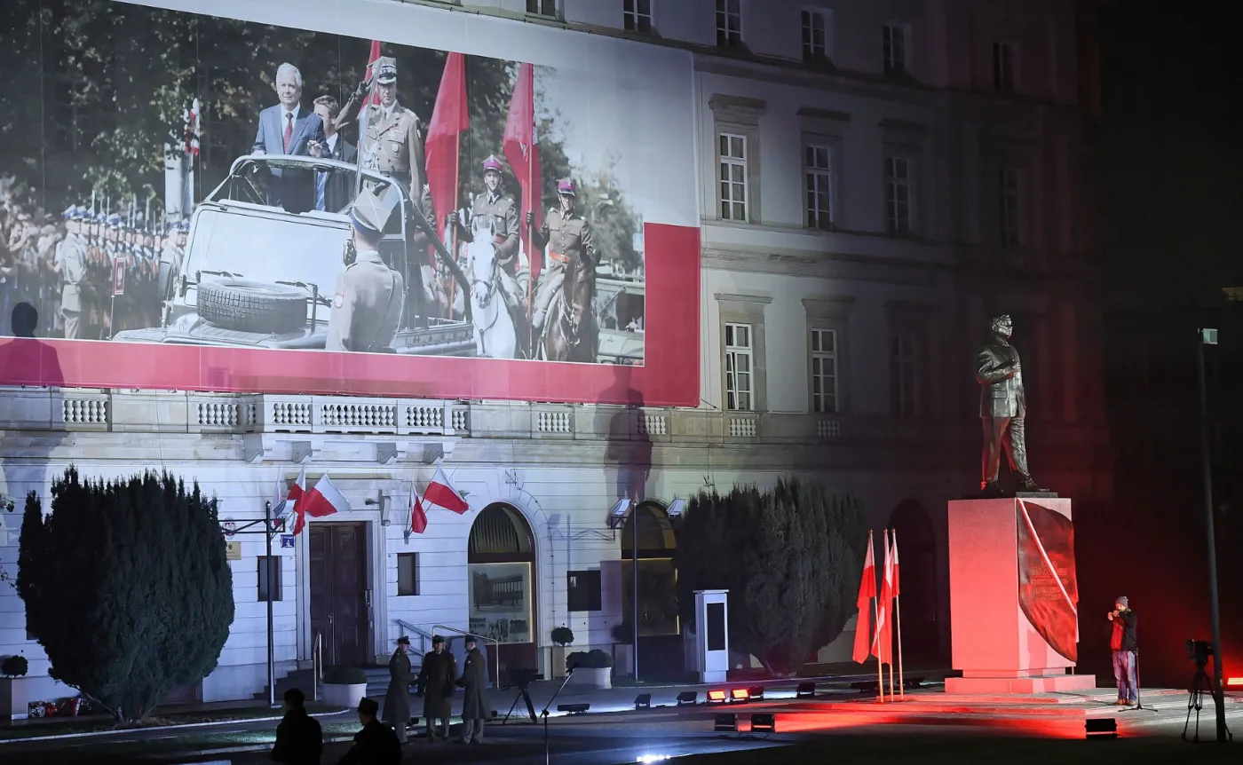 pomnik Lecha Kaczyńskiego