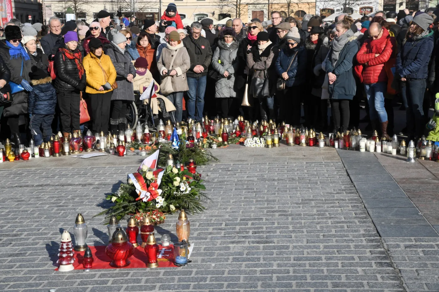 12053125-krakow-solidarny-z-gdanskiem.jpg