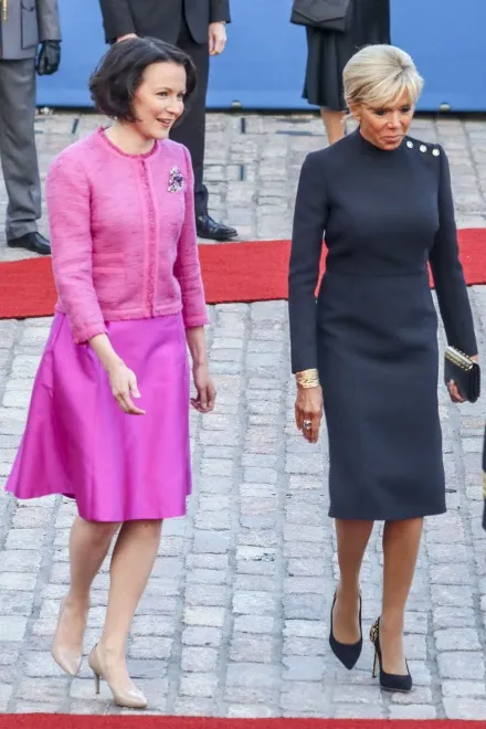 11345915-jenni-haukio-brigitte-macron.jpg