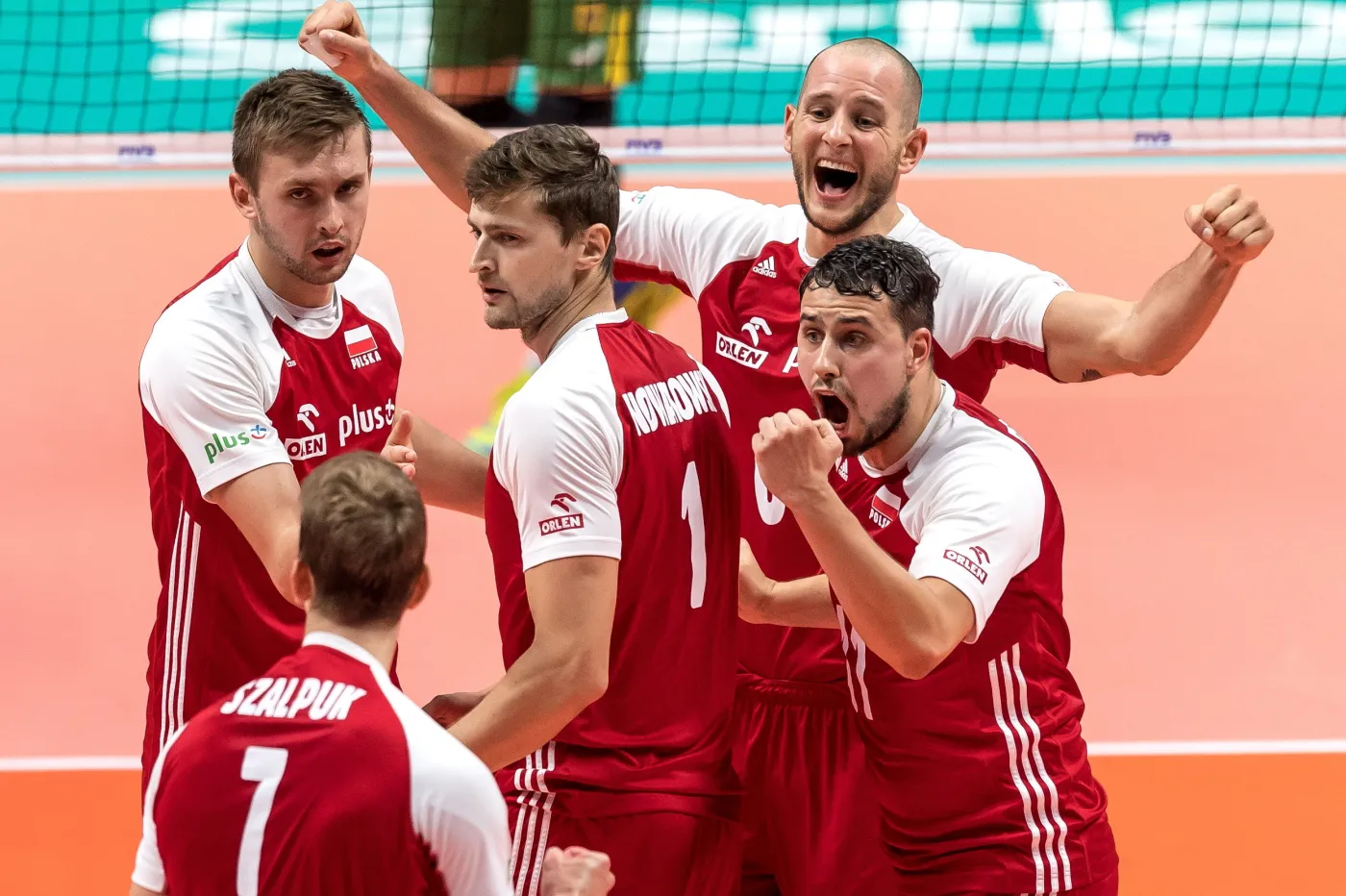 Radość Polaków podczas meczu finałowego mistrzostw świata siatkarzy z Brazylią