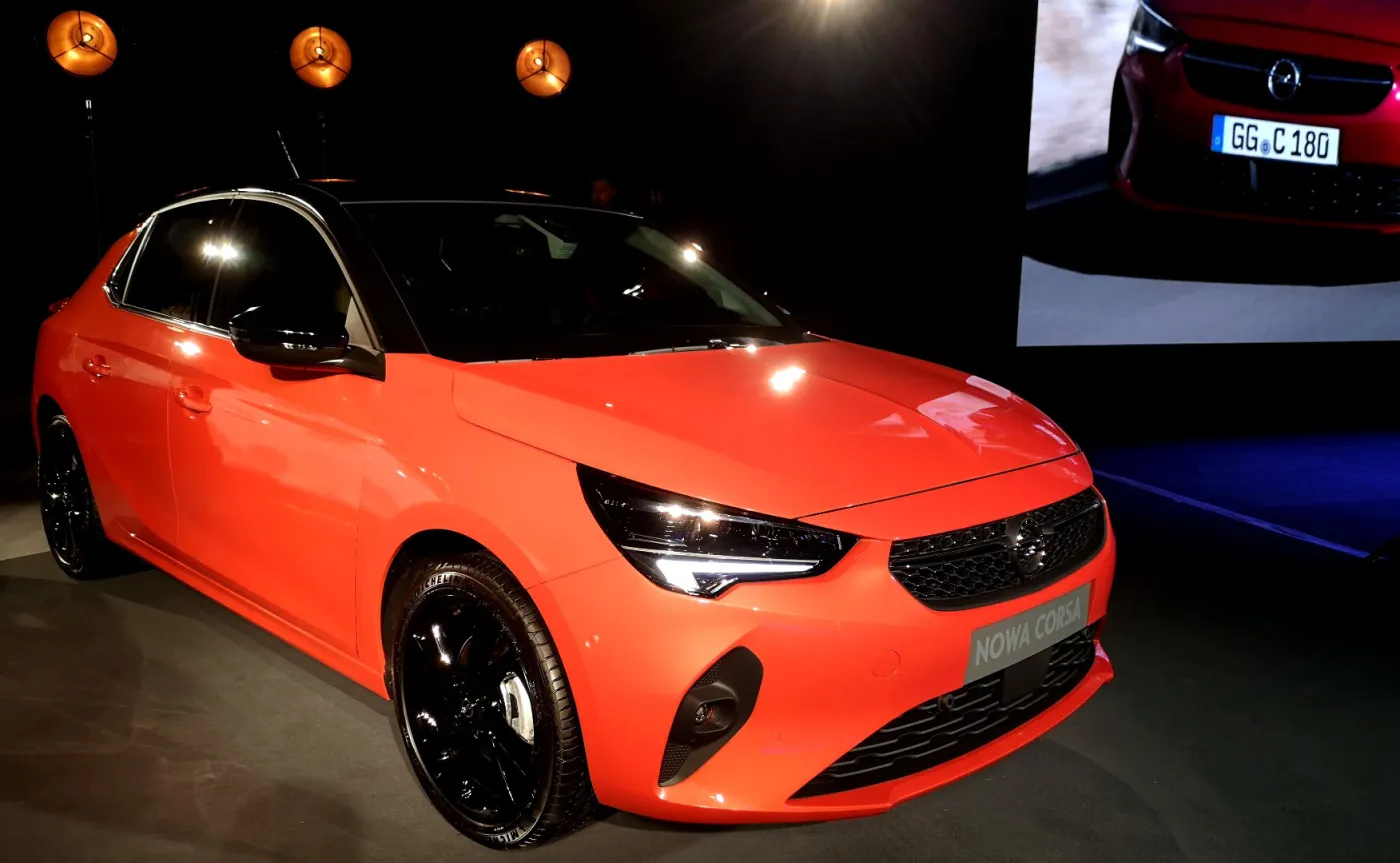 Corsa jest osadzona na nowej płycie podłogowej CMP, z której korzystają Peugeot 208 i DS 3 Crossback 