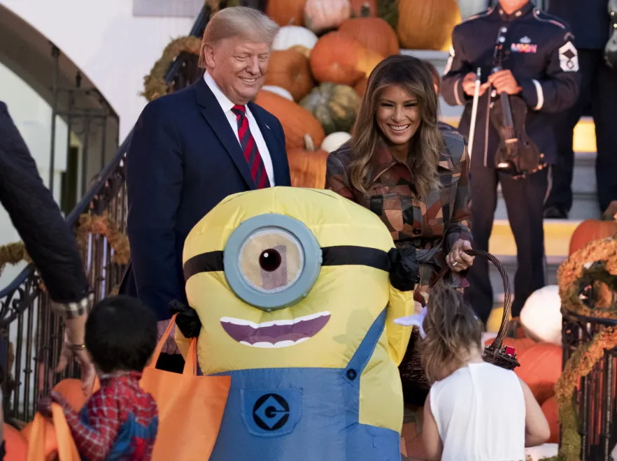 12711079-melania-trump-donald-trump.jpg