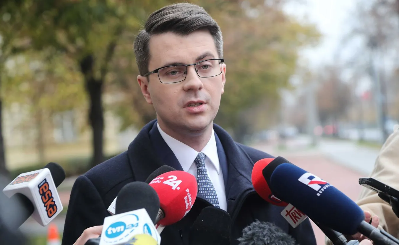 Rzecznik rządu Piotr Mueller