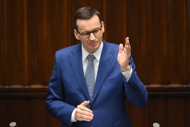 Ostre wystąpienie premiera w Sejmie. Debata nad wnioskiem zaufania [RELACJA NA ŻYWO]