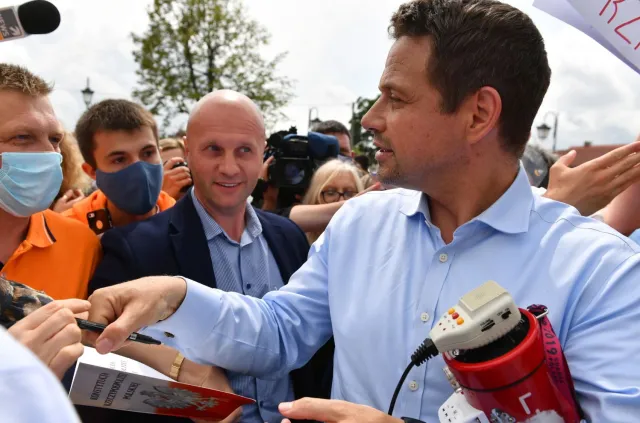Kontrowersje wokół Areny Prezydenckiej. "Trzaskowski zaprasza wPolityce, ale nie DGP"