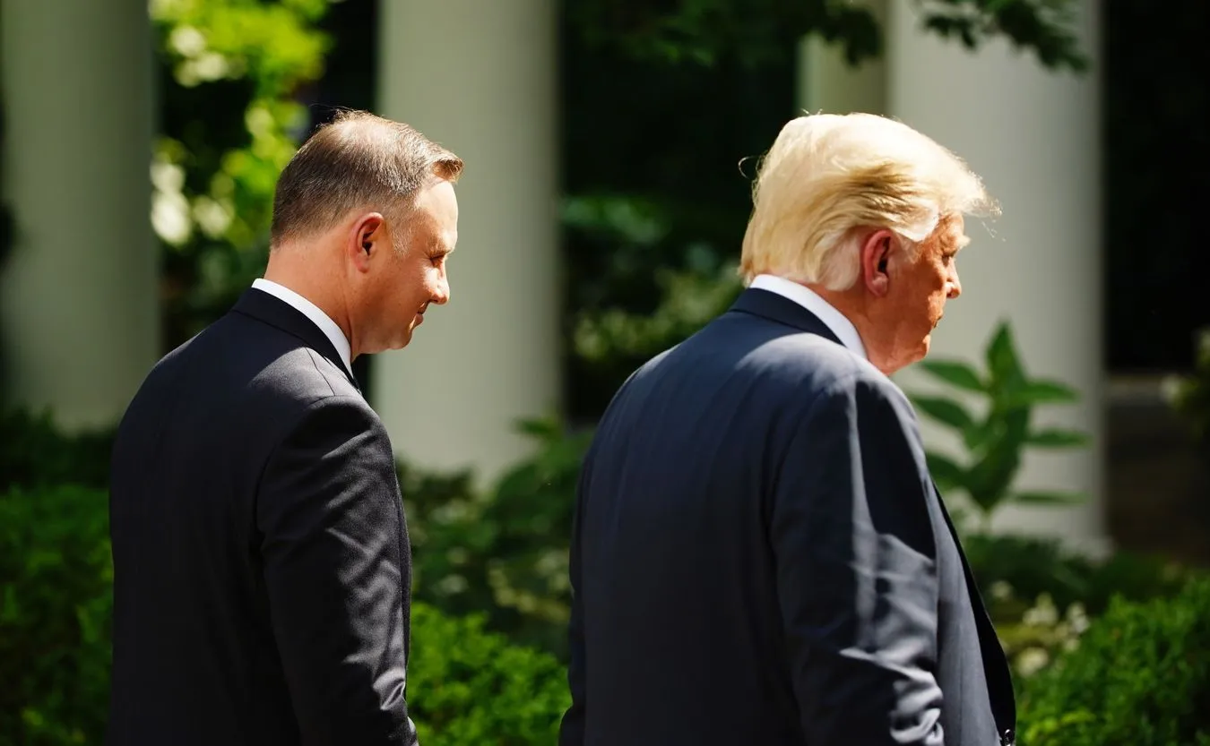 Trump kocha Polskę, ale dowodów brak. Wizyta Dudy w USA była czystym PR [OPINIA]