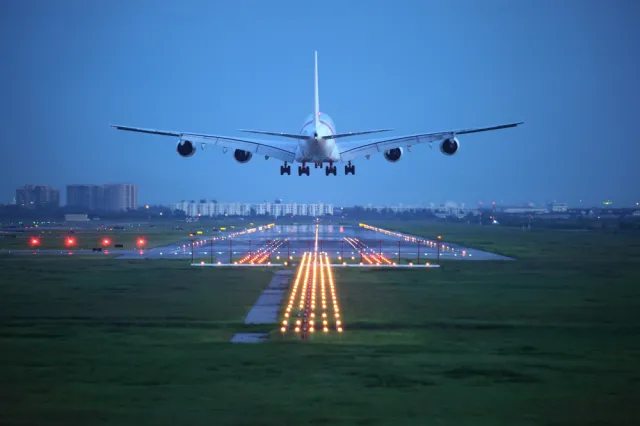 Samoloty LOT ominą przestrzeń powietrzną Iranu? Jest decyzja