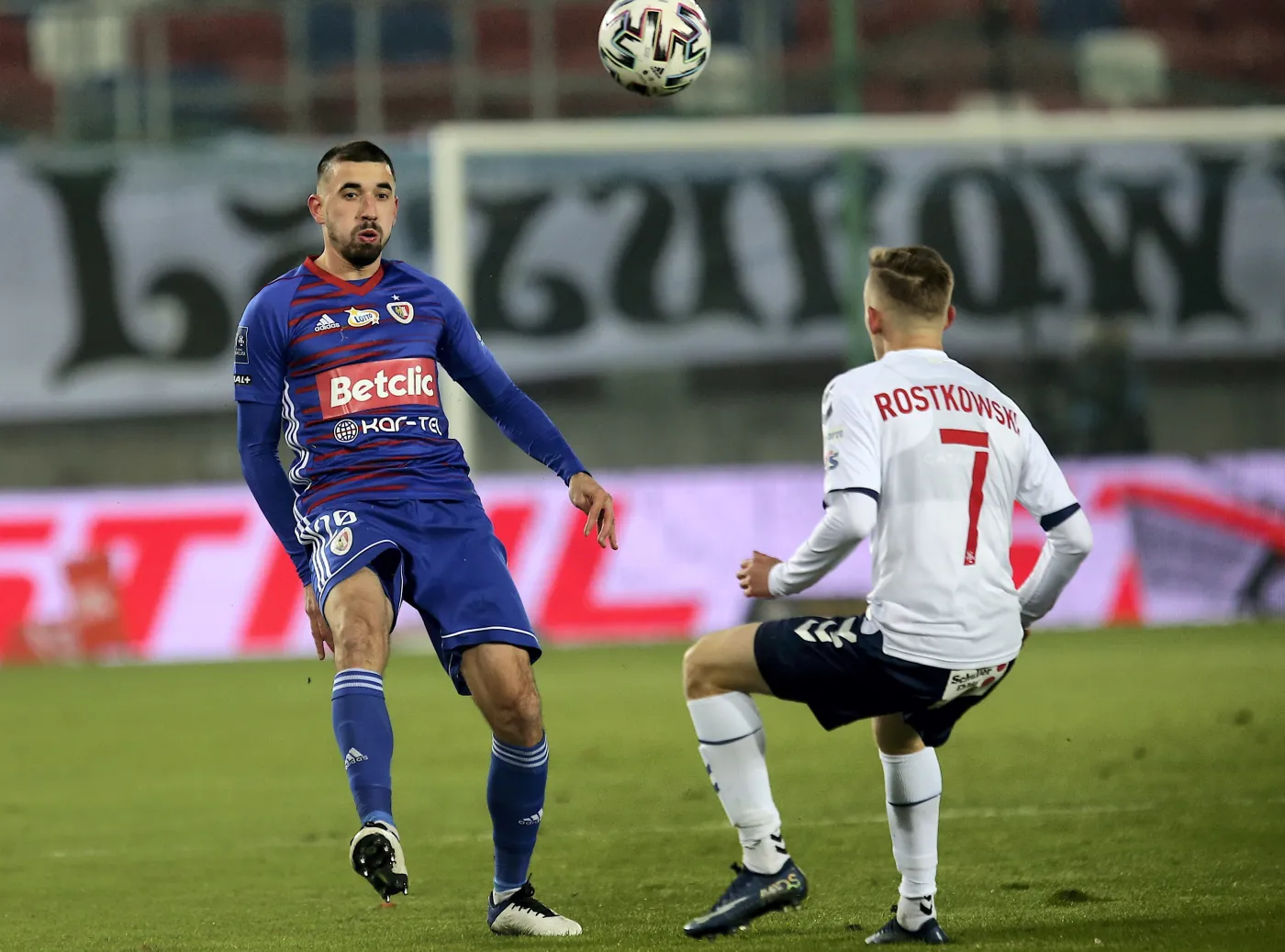 Piast Gliwice wygrał pierwszy ligowy mecz w sezonie [WYNIKI i TABELA]