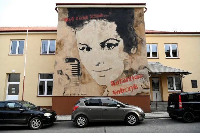Niezwykły mural Kasi Sobczyk. Zobacz pracę z Tyczna