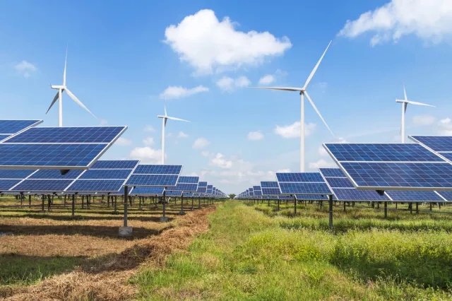 Kolorz: Oddaliśmy dużo pola, jeśli chodzi o naszą suwerenność energetyczną