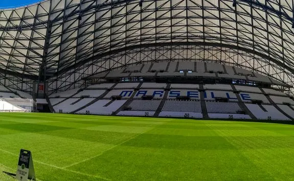 Olympique Marsylia chce udostępnić stadion na punkt szczepień