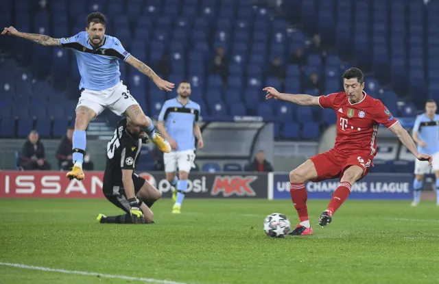 Lewandowski trzecim strzelcem wszech czasów Ligi Mistrzów. Bayern rozgromił Lazio