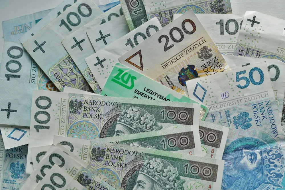HRE: W 2020 r. kredyty dostawali ci, którzy mieli dużo pieniędzy na zakup nieruchomości