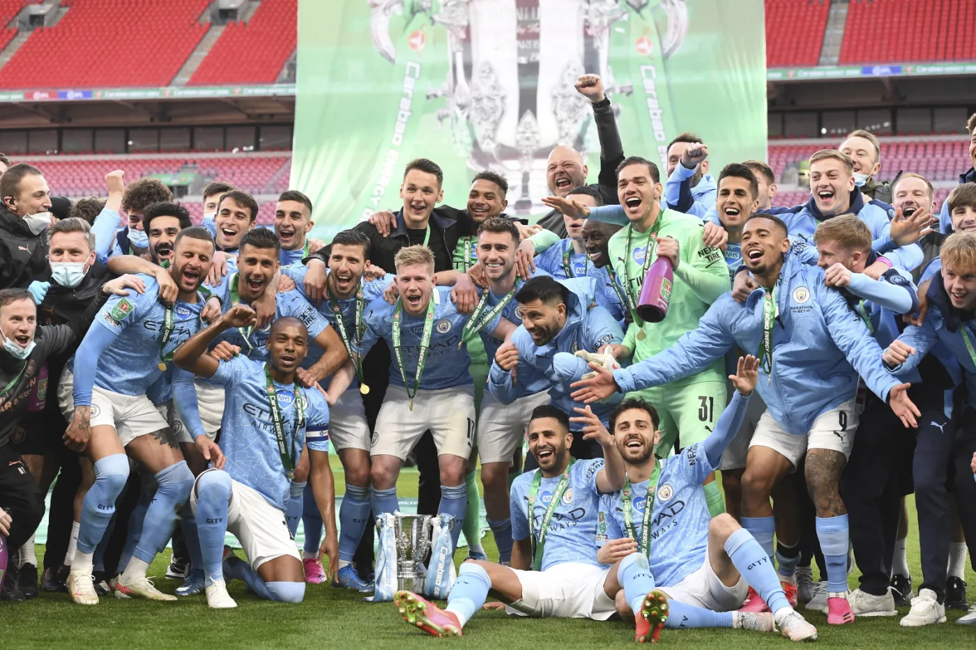 Manchester City jak Liverpool. Ósmy Puchar Ligi w historii