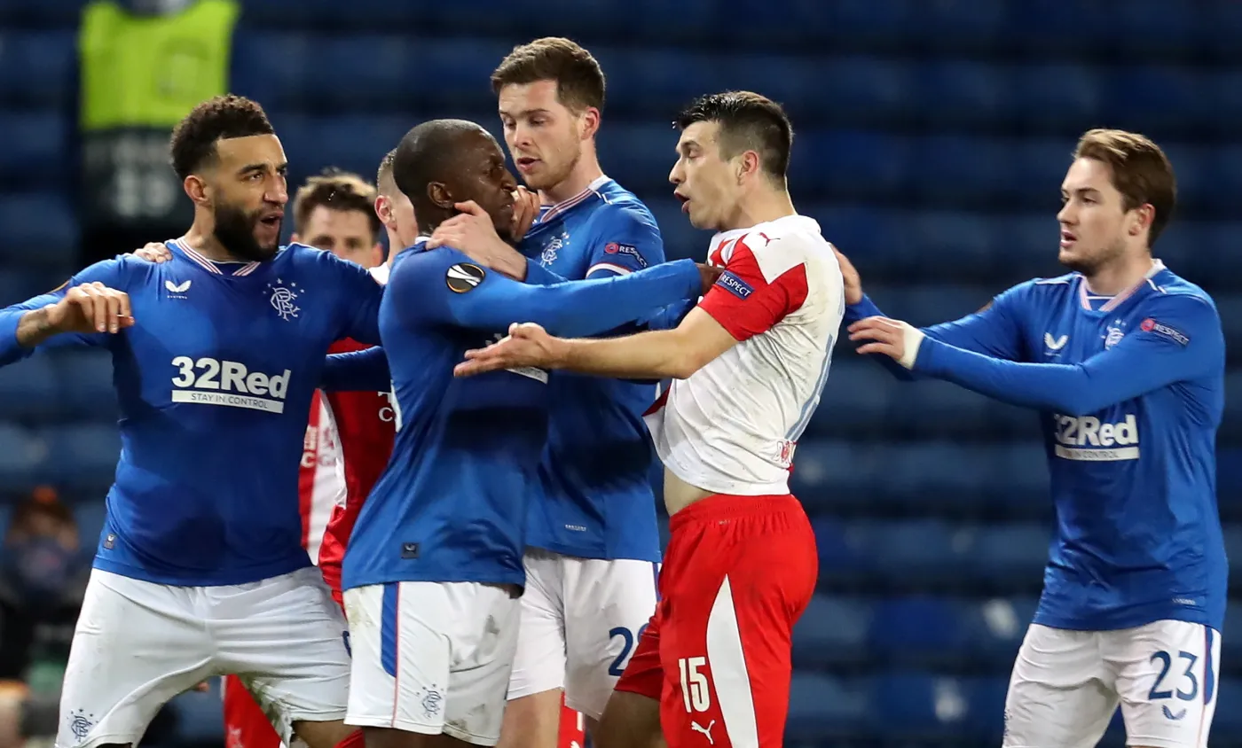 UEFA zbada incydenty z meczu Rangers - Slavia. Chodzi o obelgi na tle rasowym