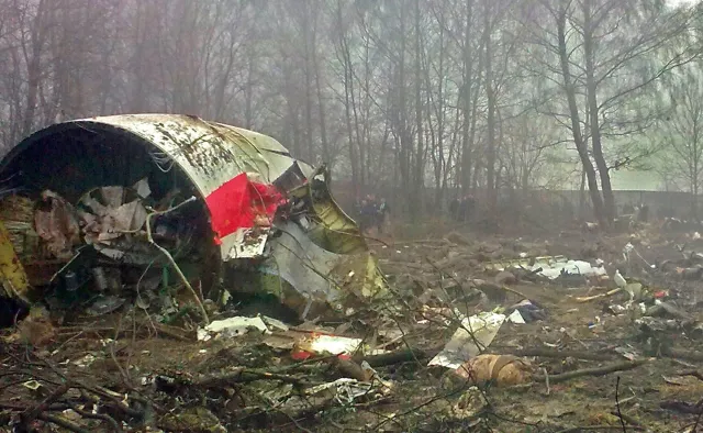 Co z raportem smoleńskim? PO: Podkomisja boi się kompromitacji. Mazurek: Poczekajmy cierpliwie