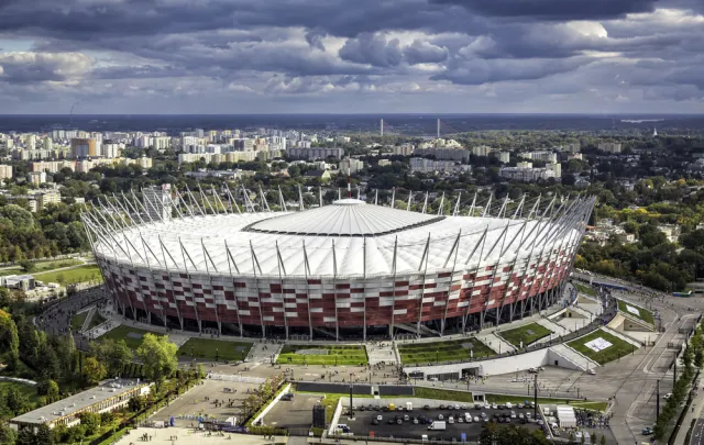 Szpital polowy na Stadionie Narodowym. "Na 500 miejsc, z możliwą tlenoterapią" [WIDEO]
