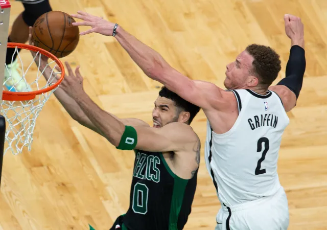 Jayson Tatum trafiał raz za razem. Celtics zmniejszyli stratę