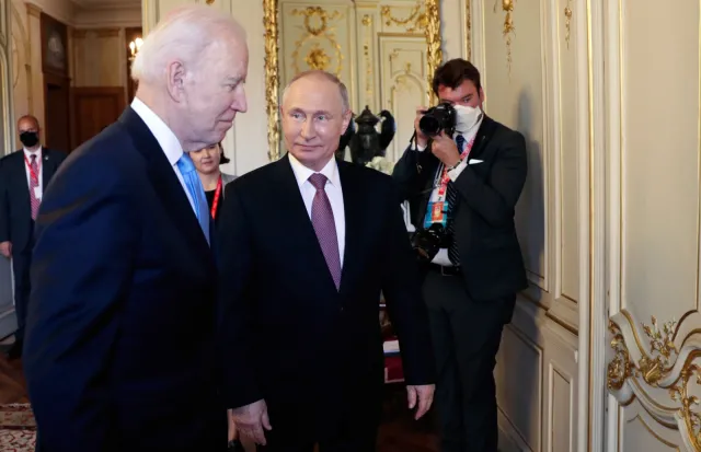 Bauman, Biden i powrót państwa